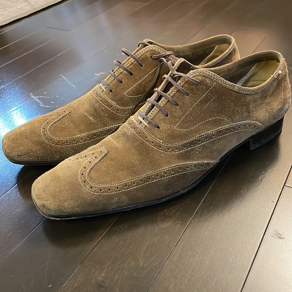 Ferragamo Sued Size 11